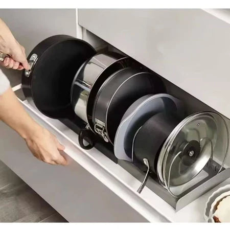 Adjustable Pan and Lid Organiser