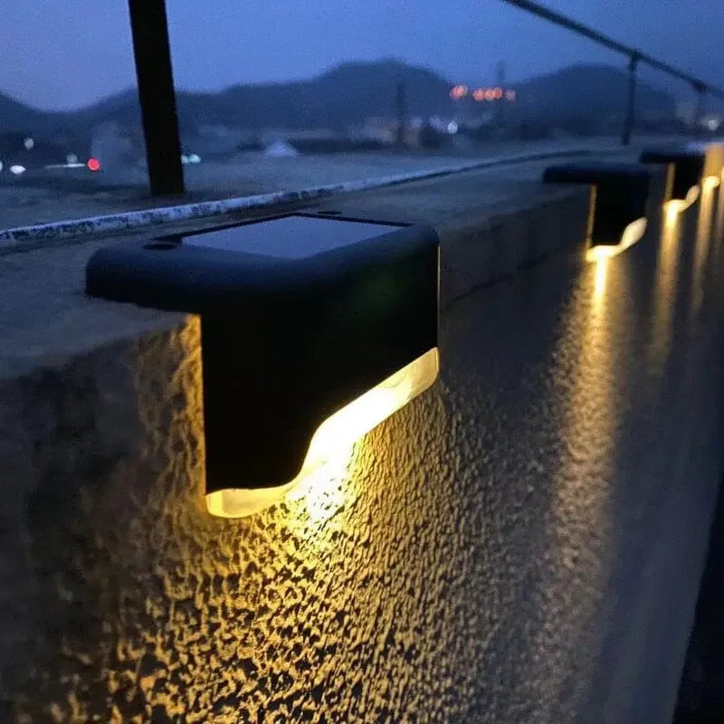 Luminária Solar Externa III